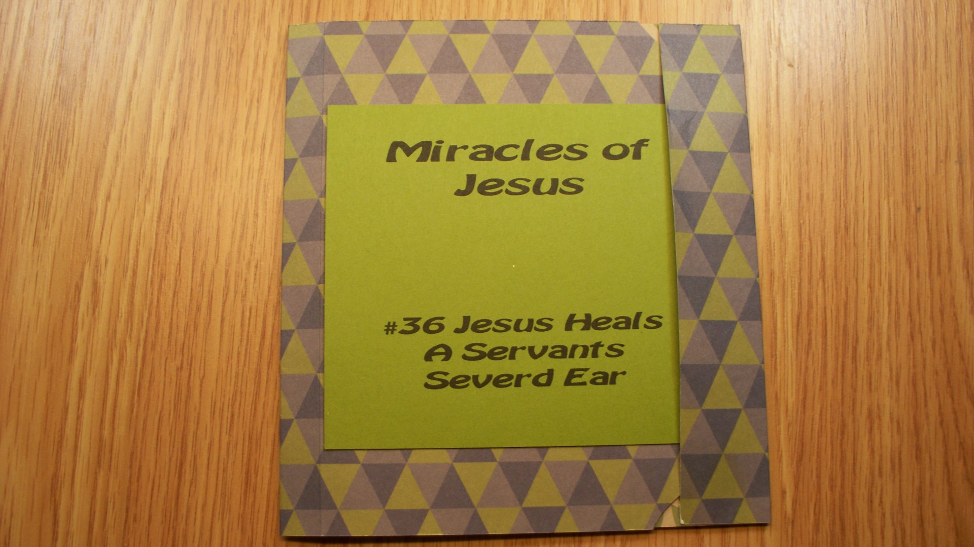 Jesus Heals A Severed Ear Papercraft